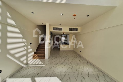 Townhouse in Dubai Land, Dubai 2 bedrooms, 101 sq.m. № 105821 - photo 4