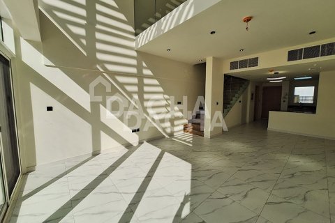 Townhouse in Dubai Land, Dubai 2 bedrooms, 101 sq.m. № 105821 - photo 15