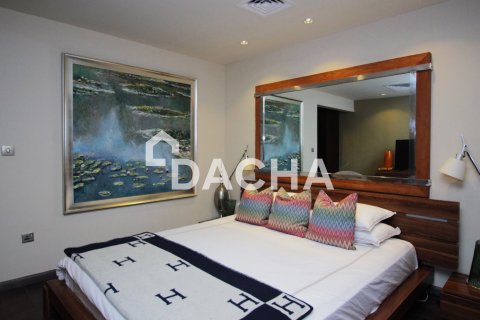 Apartment in Palm Jumeirah, Dubai 2 bedrooms, 223 sq.m. № 105824 - photo 27