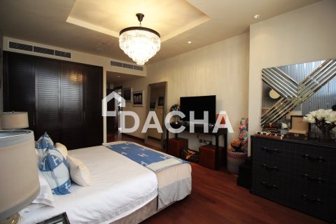 Apartment in Palm Jumeirah, Dubai 2 bedrooms, 223 sq.m. № 105824 - photo 14