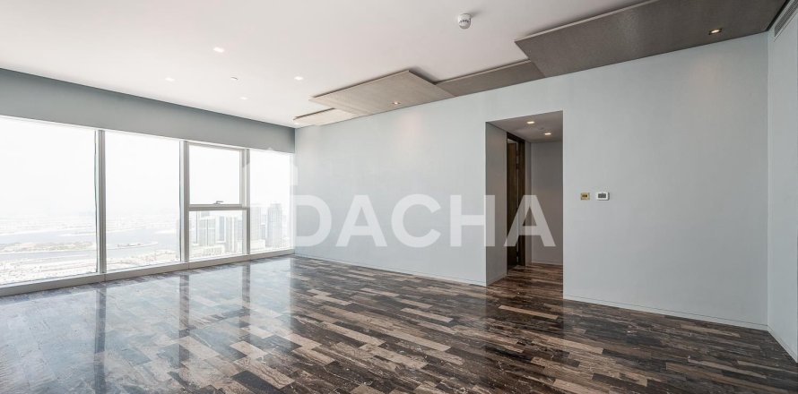 Apartment in Damac Heights, Dubai Marina, Dubai 3 bedrooms, 173 sq.m. № 105823
