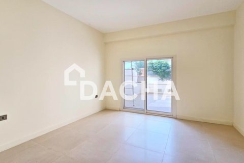 Adosado en Jumeirah Golf Estates, Dubai, 3 dormitorios, 266 m², № 105819 - foto 7