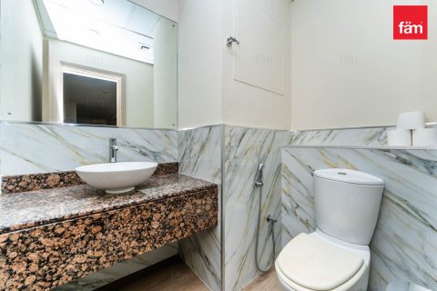 Apartment in Dubai 2 bedrooms, 117.8 sq.m. № 124598 - photo 11