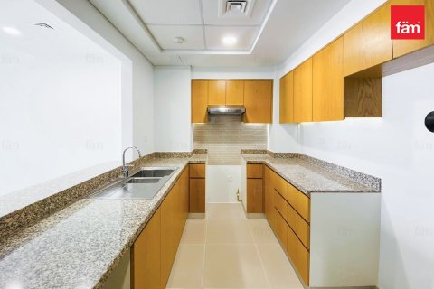 Appartement à Downtown Dubai (Downtown Burj Dubai), Dubai, 2 chambres, 120.1 m², № 124595 - photo 5