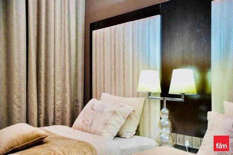 Купить квартиру в Даунтаун Дубай (Даунтаун Бурдж Дубай), Дубай: 2 спальни, 113.3м², № 90599 - фото 11