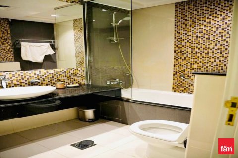 Купить квартиру в Даунтаун Дубай (Даунтаун Бурдж Дубай), Дубай: 2 спальни, 113.3м², № 90599 - фото 13