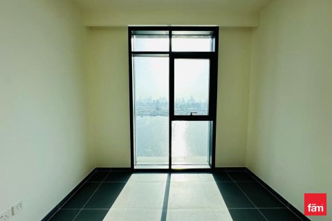 Снять в аренду квартиру в Дубае: 3 спальни, 152.5м², № 90591 - фото 9