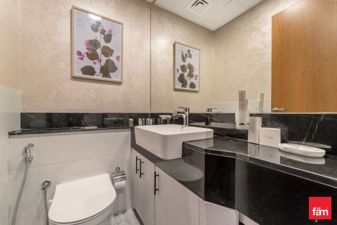 Снять в аренду квартиру в Бизнес-Бэе, Дубай: 1 спальня, 78.6м², № 90593 - фото 7