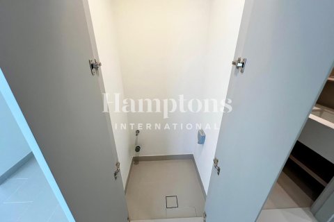 Apartment in Maple at Dubai Hills Estate, Dubai Hills Estate, Dubai 2 bedrooms, 93.87012023 sq.m. № 102263 - photo 6