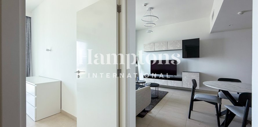 Квартира в Zabeel, Дубай, 1 спальня, 69.1198м², № 102259