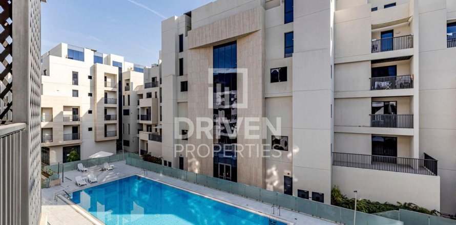 Appartement à Mirdif Hills, Mirdif, Dubai, 2 chambres, 125 m², № 87557