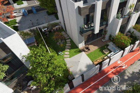 Villa in Dubai Land, Dubai 4 bedrooms, 187.2 sq.m. № 18307 - photo 12
