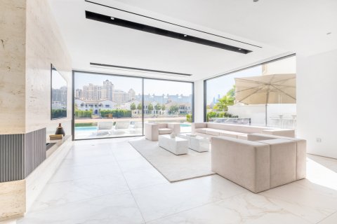 Villa in Palm Jumeirah, Dubai 5 bedrooms, 622.64 sq.m. № 141131 - photo 6