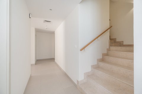 Townhouse in Dubai South (Dubai World Central), Dubai 4 bedrooms, 306.77 sq.m. № 141137 - photo 15