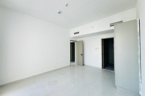 Apartment in Dubai 3 bedrooms, 214 sq.m. № 109609 - photo 17