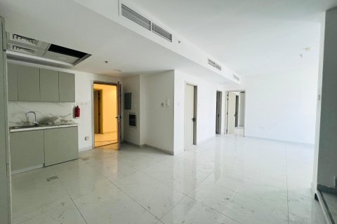 Apartment in Dubai 3 bedrooms, 214 sq.m. № 109609 - photo 15