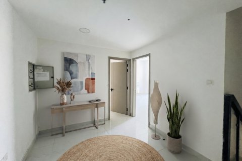 Apartment in Dubai 3 bedrooms, 214 sq.m. № 109609 - photo 8