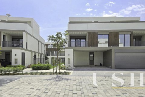 Villa in Aura, Tilal Al Ghaf, Dubai 4 bedrooms, 237 sq.m. № 39681 - photo 18