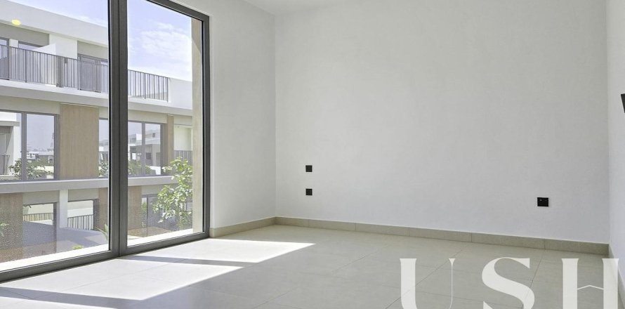 Villa in Aura, Tilal Al Ghaf, Dubai 4 bedrooms, 237 sq.m. № 39681