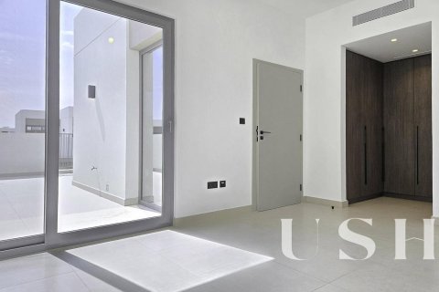 Villa in Aura, Tilal Al Ghaf, Dubai 4 bedrooms, 237 sq.m. № 39681 - photo 8