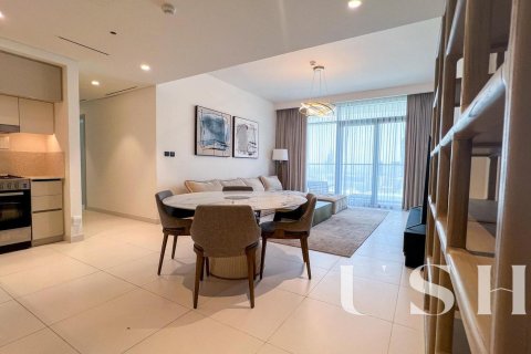 Apartment in EMAAR Beachfront, Dubai Harbour, Dubai 2 bedrooms, 111 sq.m. № 39675 - photo 1