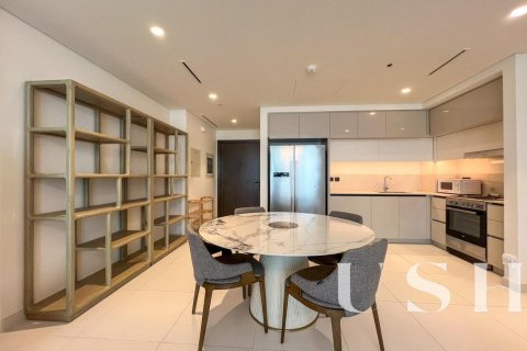 Apartment in EMAAR Beachfront, Dubai Harbour, Dubai 2 bedrooms, 111 sq.m. № 39675 - photo 17