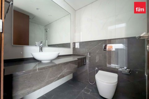 Apartment in Business Bay, Dubai 2 bedrooms, 108 sq.m. № 96276 - photo 17