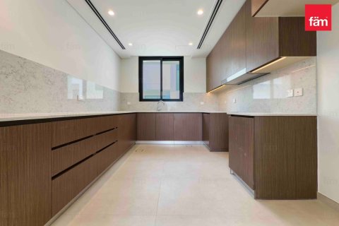 Villa à Dubai, 4 chambres, 451 m², № 52132 - photo 7