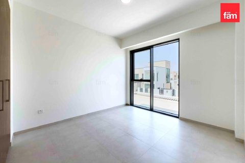 Villa à Dubai, 4 chambres, 451 m², № 52132 - photo 4