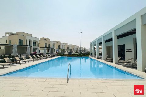 Villa à Dubai, 4 chambres, 451 m², № 52132 - photo 10