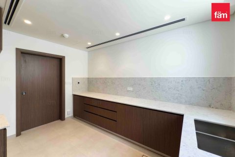 Villa à Dubai, 4 chambres, 451 m², № 52132 - photo 8