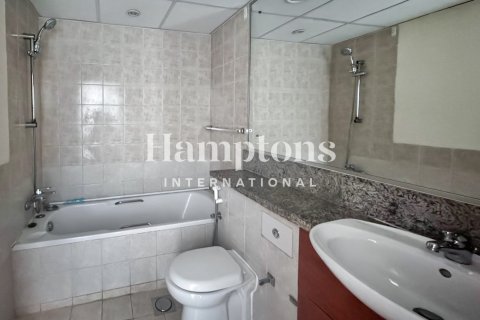 Apartment in Greens, Dubai 2 bedrooms, 105.27024736 sq.m. № 101293 - photo 13