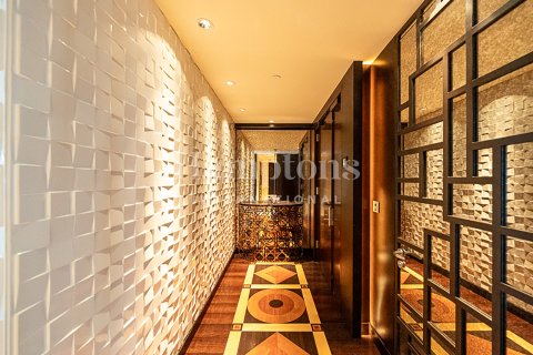 Appartement à Burj Khalifa, Dubai, 2 chambres, 177.35182700 m², № 96124 - photo 29