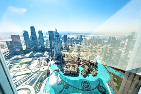 Appartement à Burj Khalifa, Dubai, 2 chambres, 177.35182700 m², № 96124 - photo 15