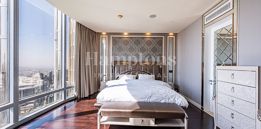 Appartement à Burj Khalifa, Dubai, 2 chambres, 177.352 m², № 96124