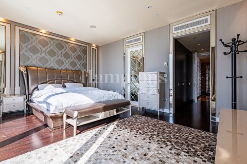 Appartement à Burj Khalifa, Dubai, 2 chambres, 177.35182700 m², № 96124 - photo 19