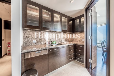 Appartement à Burj Khalifa, Dubai, 2 chambres, 177.35182700 m², № 96124 - photo 22
