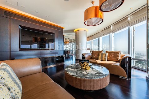 Appartement à Burj Khalifa, Dubai, 2 chambres, 177.35182700 m², № 96124 - photo 16
