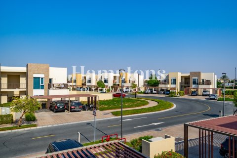 Apartamento en Dubai South (Dubai World Central), Dubai, 2 dormitorios, 120.94948667 m², № 96125 - foto 4