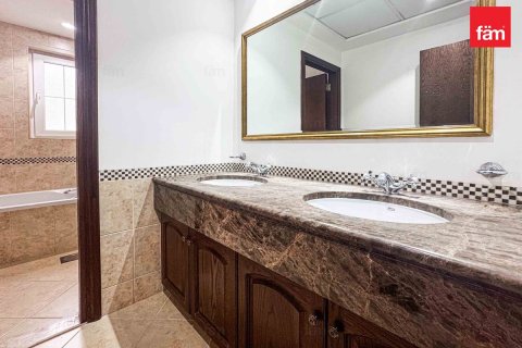 Villa in Dubai 759.4 sq.m. № 11217 - photo 21