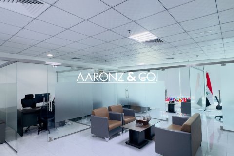Bureau à Business Bay, Dubai, 107.6 m², № 78423 - photo 3