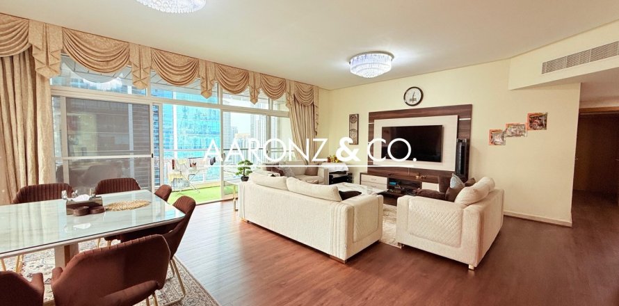 Квартира в Джумейра Лейк Тауэрс, Дубай, 2 спальни, 189м², № 78421