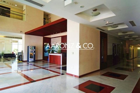 Appartement à Jumeirah Lake Towers, Dubai, 1 chambre, 92.2 m², № 78425 - photo 10