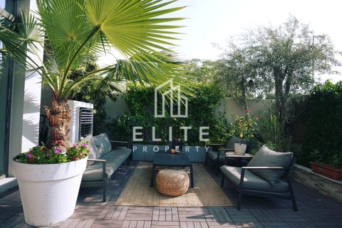 Купить квартиру в Дубае: 2 спальни, 170м², № 85663 - фото 16