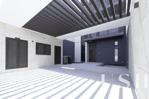 Villa in Jumeirah Bay Island, Jumeirah, Dubai 3 bedrooms, 373 sq.m. № 39715 - photo 2