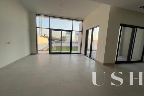 Townhouse in Al Furjan, Dubai 3 bedrooms, 255 sq.m. № 39726 - photo 10