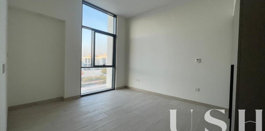 Townhouse in Al Furjan, Dubai 3 bedrooms, 255 sq.m. № 39726