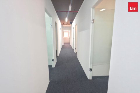 Bureau à Dubai, 114.5 m², № 120687 - photo 9