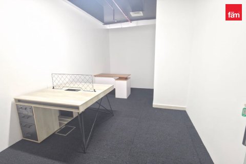 Bureau à Dubai, 114.5 m², № 120687 - photo 6