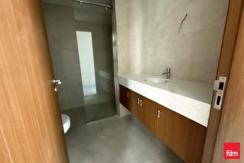 Apartment in Al Furjan, Dubai 2 bedrooms, 119.2 sq.m. № 120688 - photo 7
